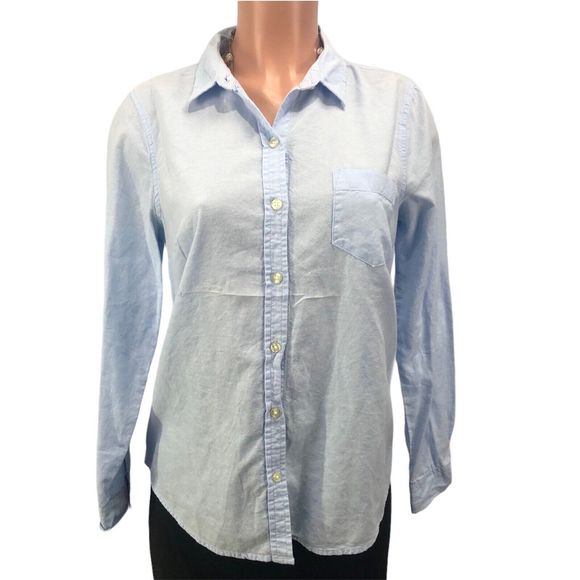 Old Navy Tops - Old Navy Button Up Womens M Blue